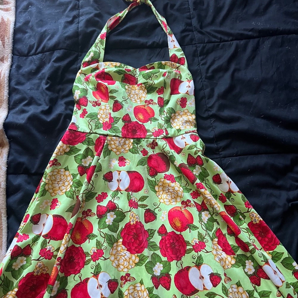 Voodoo Vixen pinup dress with apples size M